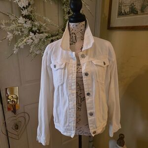 WOMEN'S WHITE DENIM JACKET
